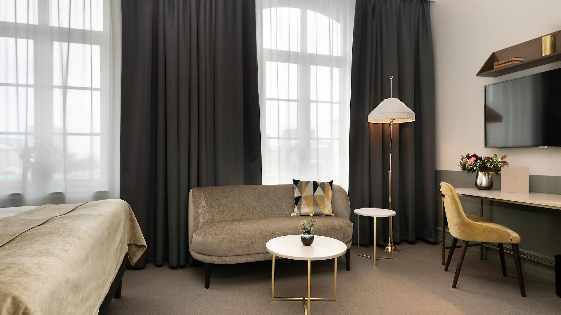 Elite Hotel Savoy Malmo 4*,
