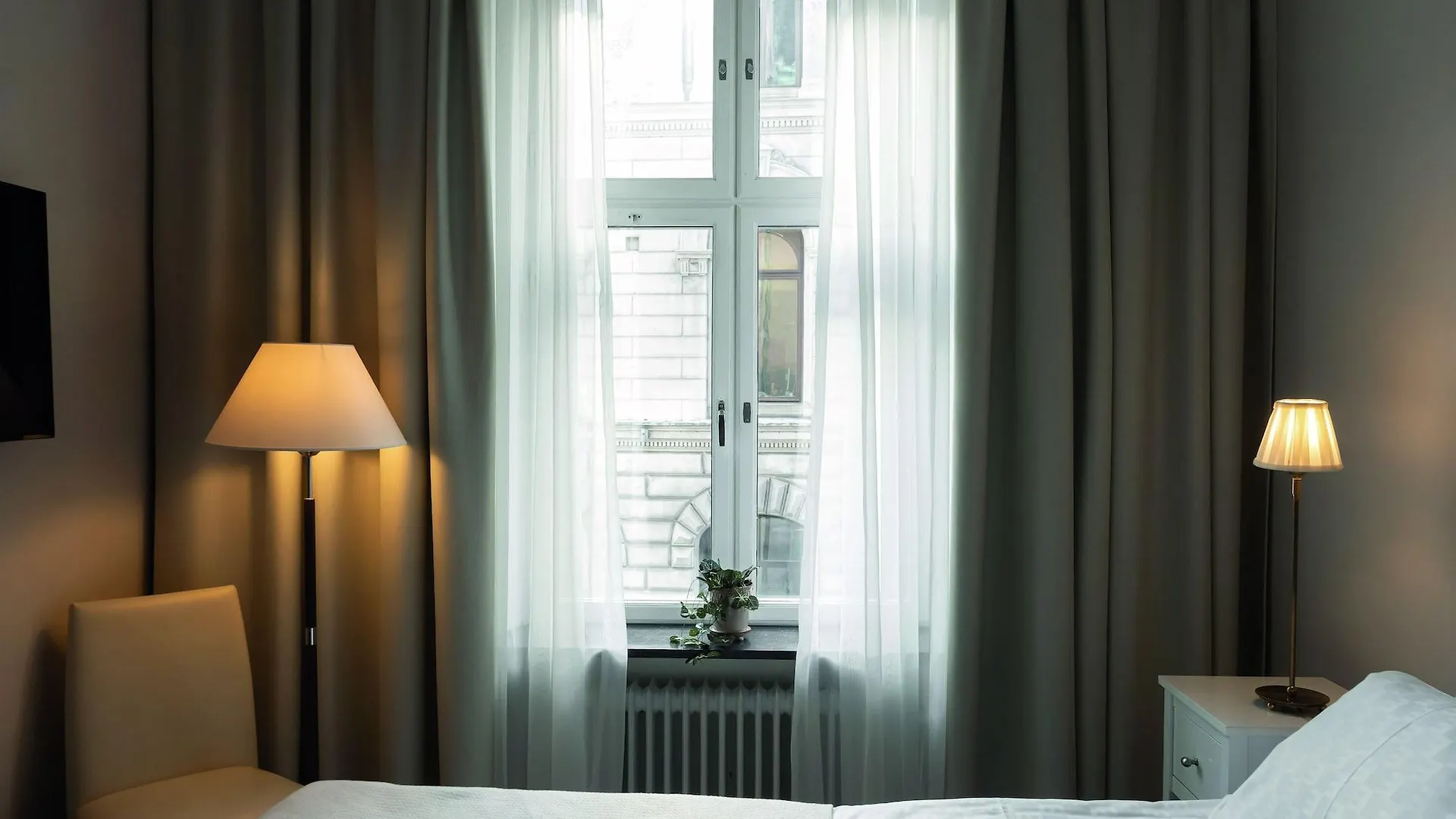 Elite Hotel Savoy Malmo 4*,